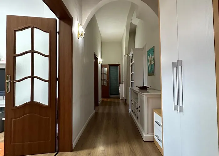 Apartament Kelly's Cozy Hideaway - Tirana